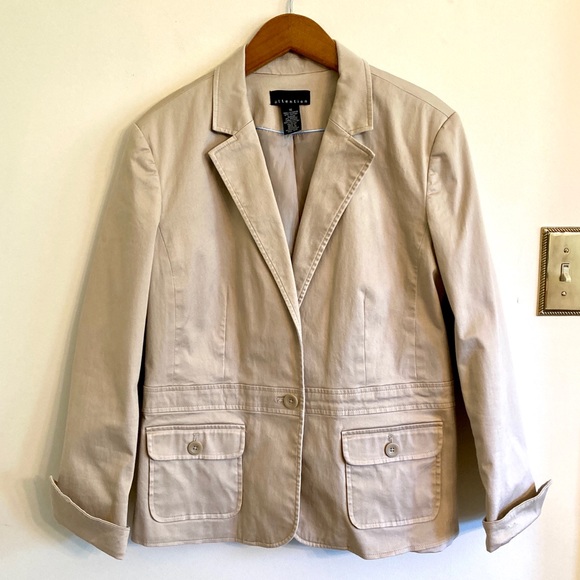 Blazer by ‘Attention’ - Picture 2 of 8